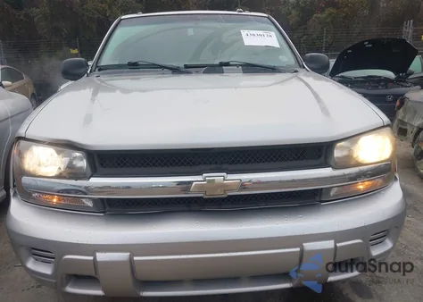 2005 Chevrolet Trailblazer Ls from USA, damaged, VIN 1GNDS13S252136244